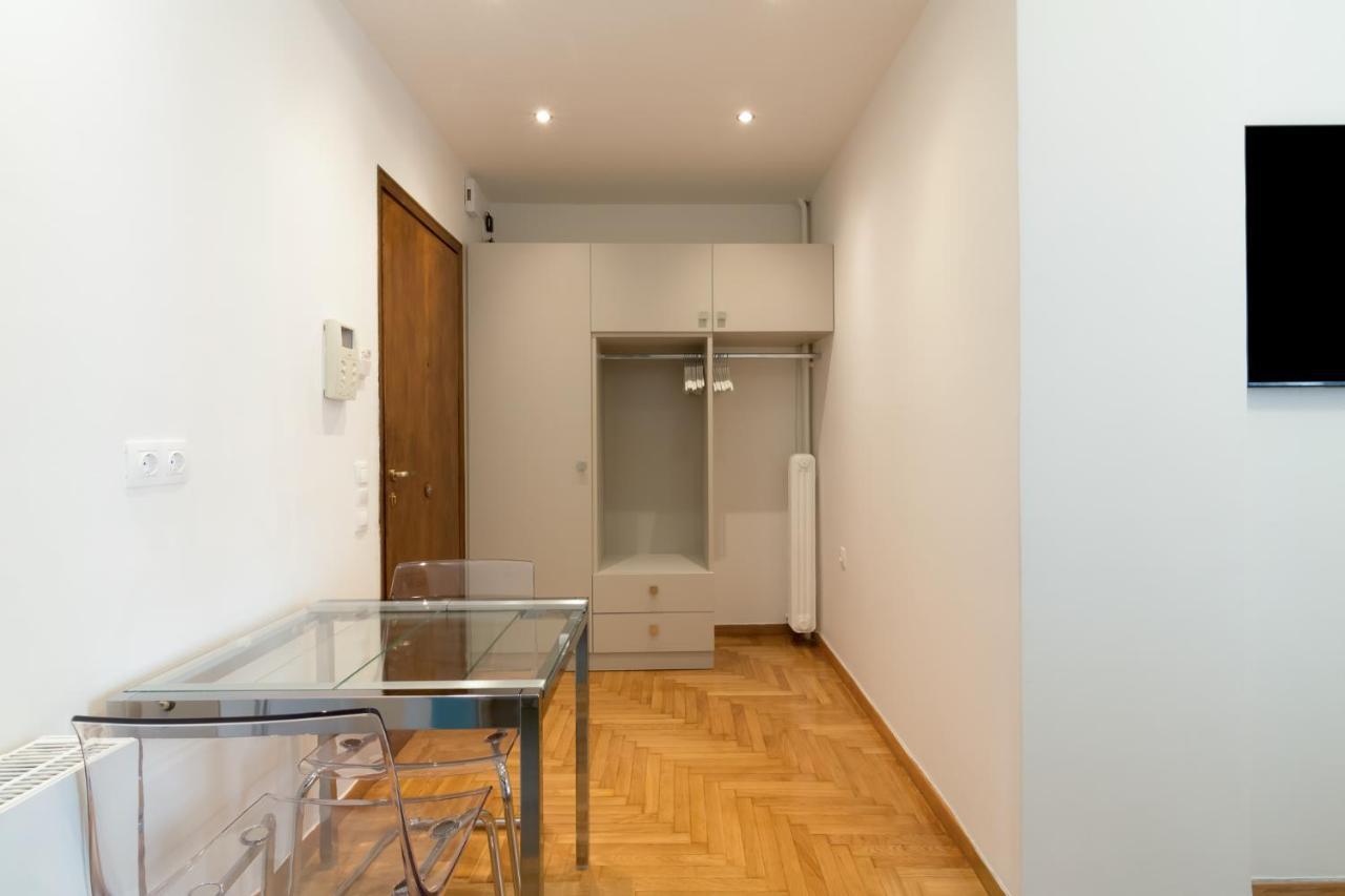 Exclusive Studio In Athens A ภายนอก รูปภาพ